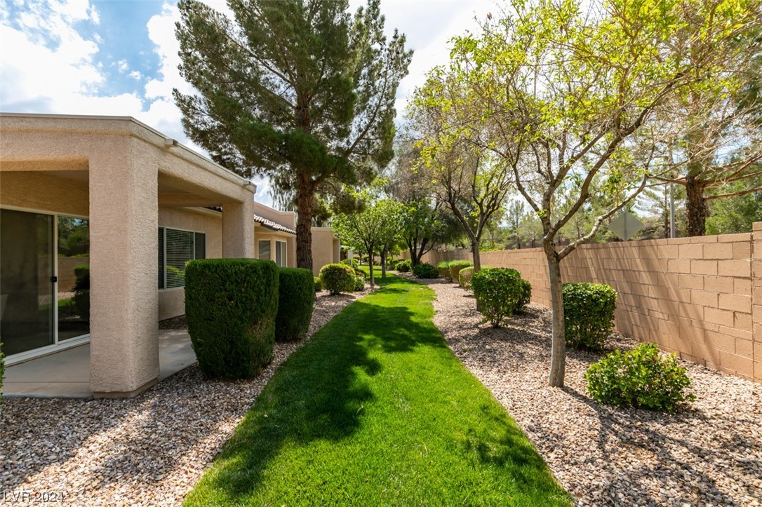 2541 Springville Way Henderson, NV 89052 - Photo 34 of 36