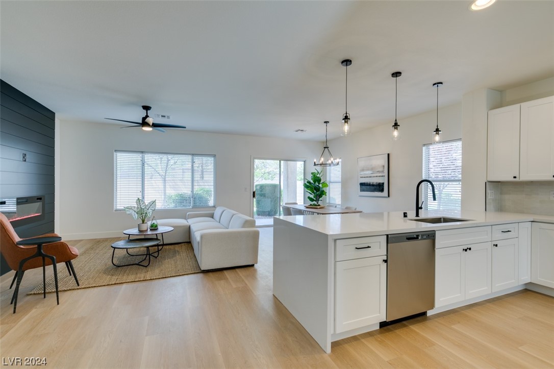 2541 Springville Way Henderson, NV 89052 - Photo 4 of 36