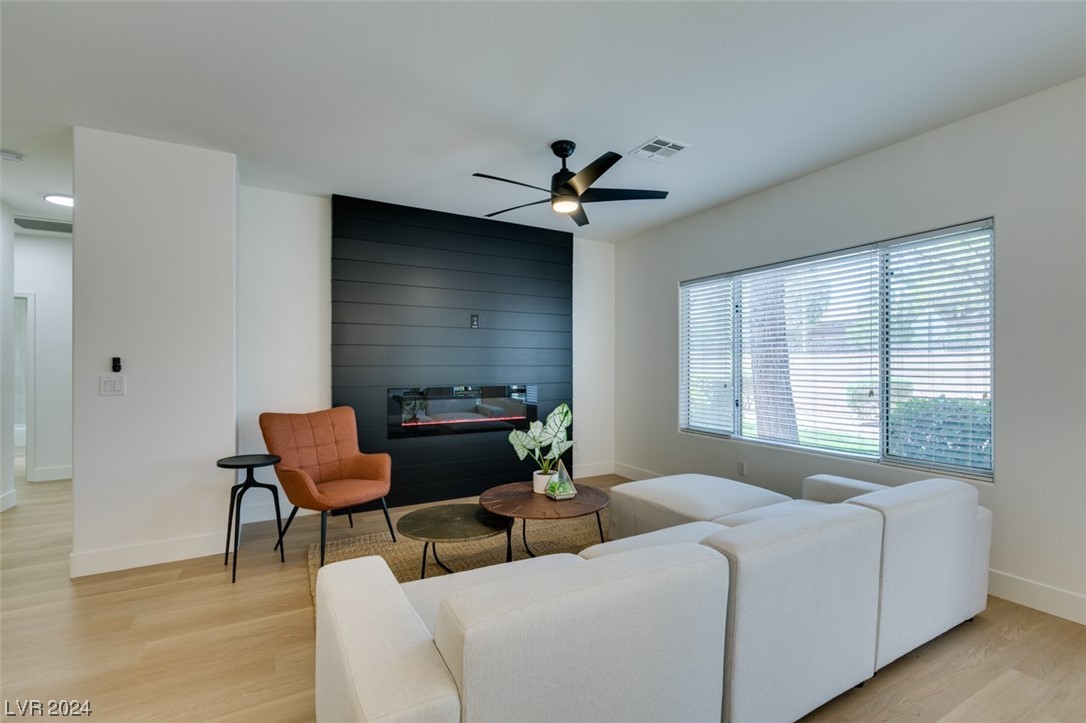 2541 Springville Way Henderson, NV 89052 - Photo 7 of 36