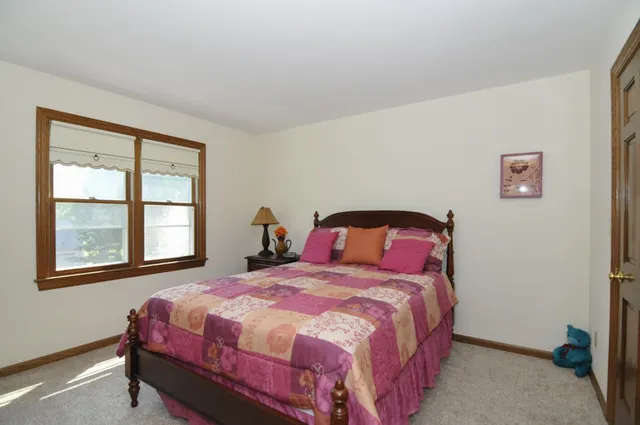 $3,400 | 7825 West Puetz Road, Franklin, WI 53132