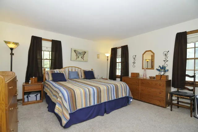 $3,400 | 7825 West Puetz Road, Franklin, WI 53132