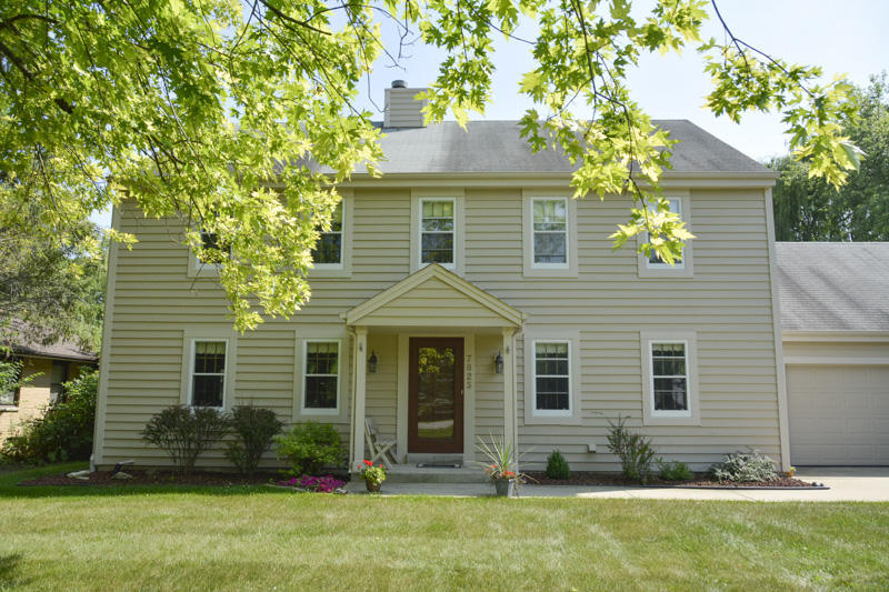 7825 West Puetz Road Franklin, WI 53132 - Photo 2 of 22 Exterior2