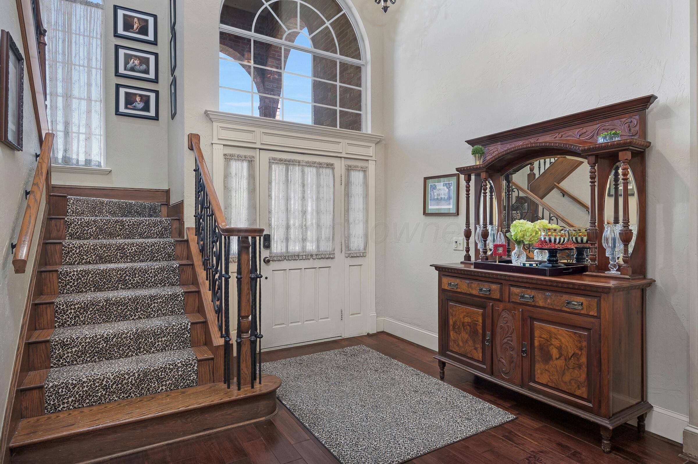 1 Barber Place Amarillo, TX 79124 - Photo 9 of 55 09-Foyer