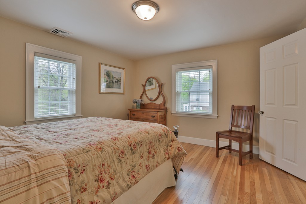 14 Columbia Road Beverly, MA 01915 - Photo 21 of 30 Gallery Image 21