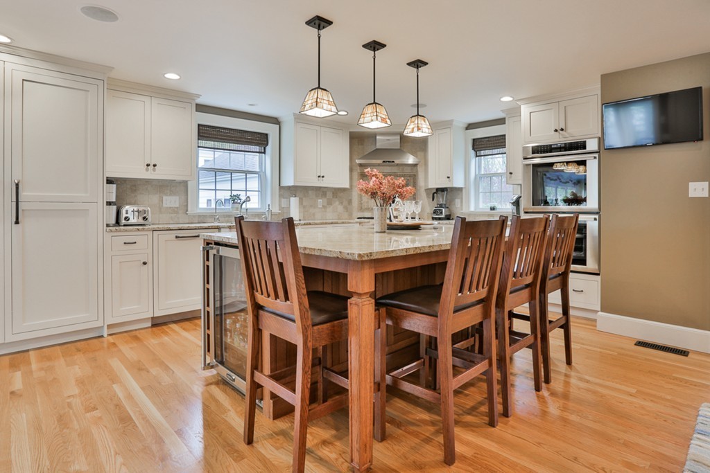 14 Columbia Road Beverly, MA 01915 - Photo 10 of 30 Gallery Image 10