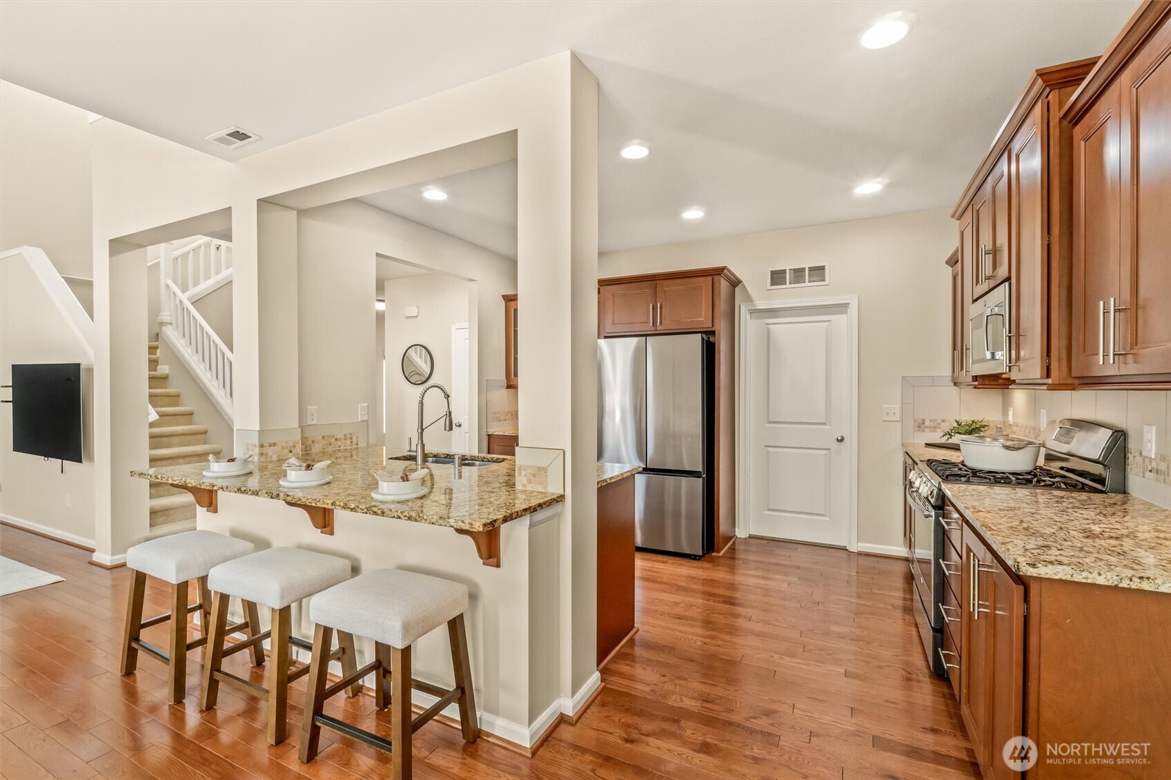 3933 178th Place Southeast Bothell, WA 98012 - Photo 14 of 40