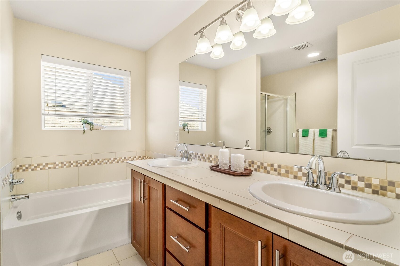 3933 178th Place Southeast Bothell, WA 98012 - Photo 25 of 40