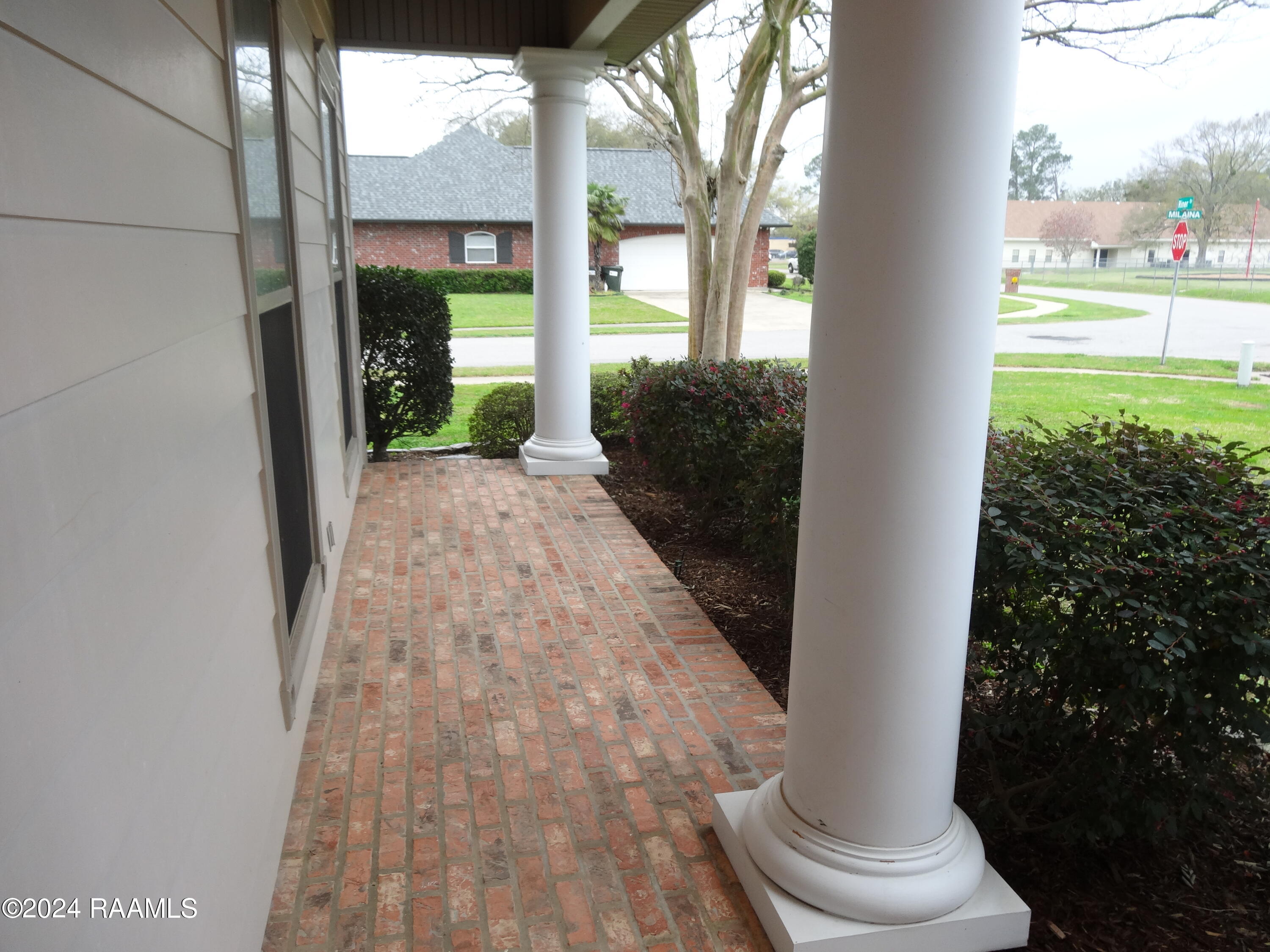 300 Riner Drive Scott, LA 70583 - Photo 3 of 27 FRONT PORCH