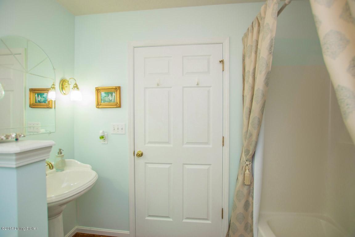 100 Spinpointe Road Fisherville, KY 40023 - Photo 49 of 83 Bath 2 1
