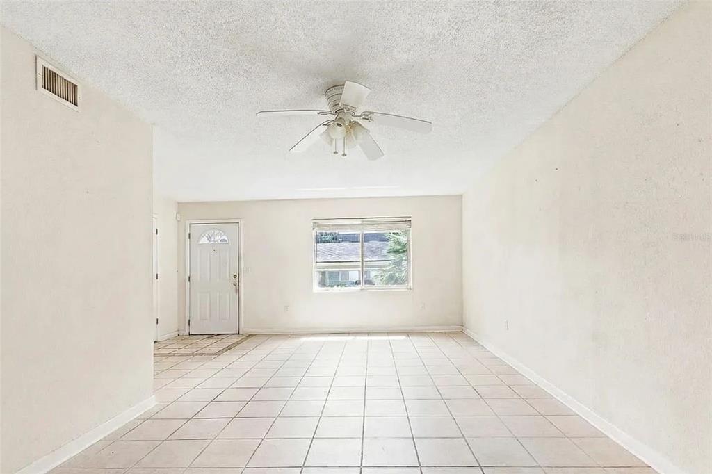 501 Southwest 75th Street, Unit C3 Gainesville, FL 32607 - Photo 6 of 27