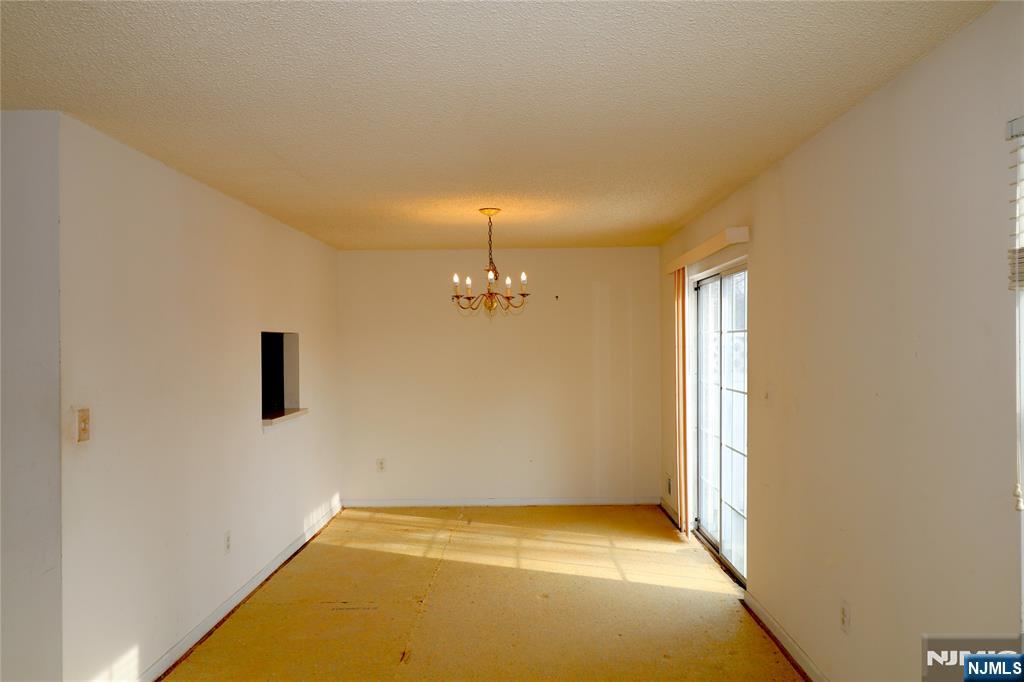 12 Rutgers Drive Newark, NJ 07103 - Photo 6 of 23