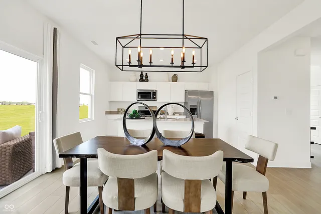 $316,690 | 2883 Woods Edge Drive, Greenwood, IN 46143