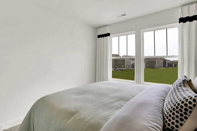 $316,690 | 2883 Woods Edge Drive, Greenwood, IN 46143