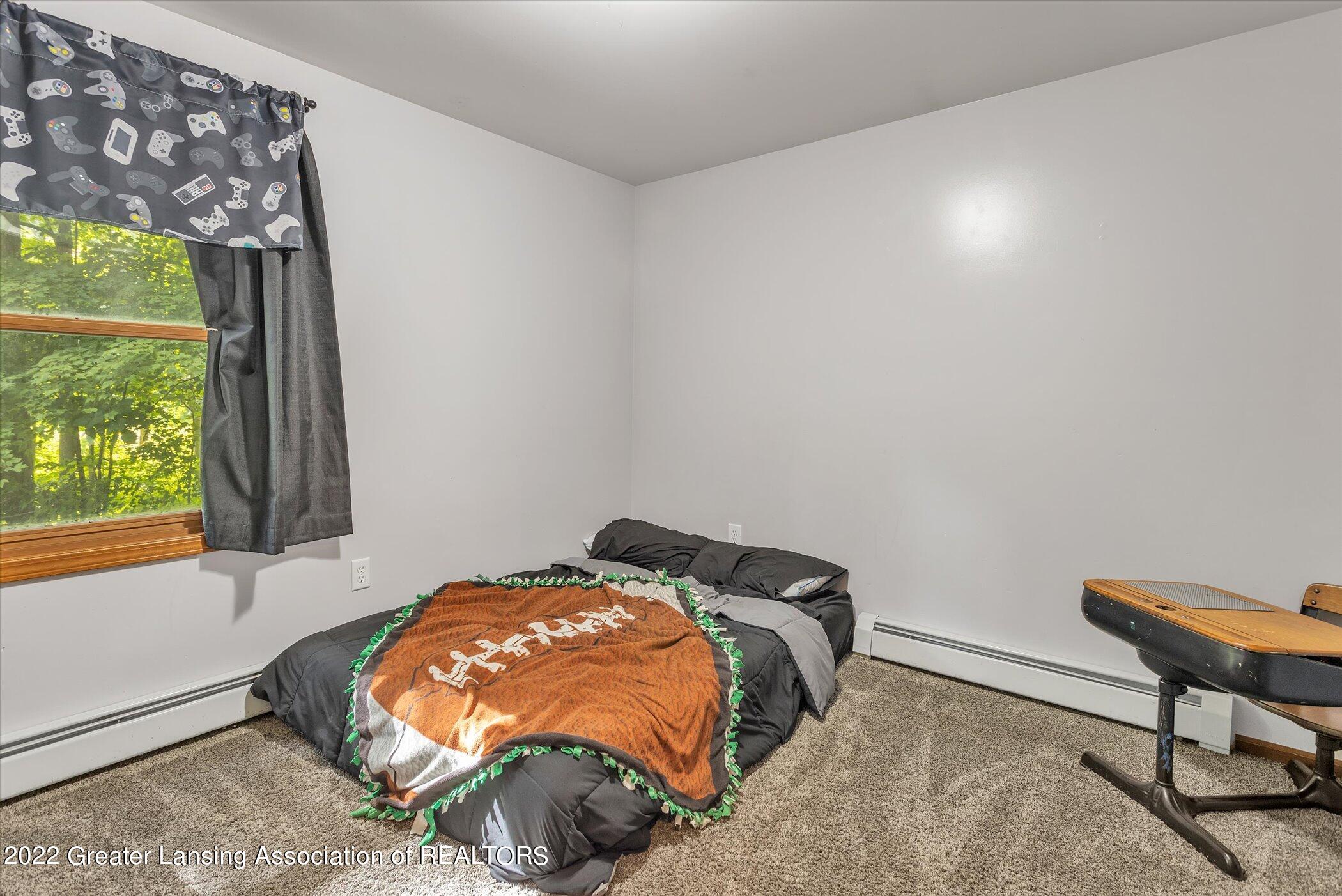 7060 McKay Road Jackson, MI 49201 - Photo 27 of 40 27-7060-McKay-Rd-WindowStill-Real-Estate