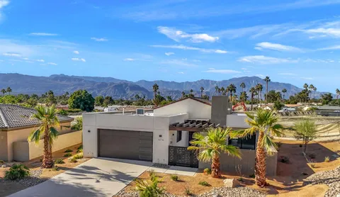 $694,900 | 76718 Kentucky Avenue, Palm Desert, CA 92211