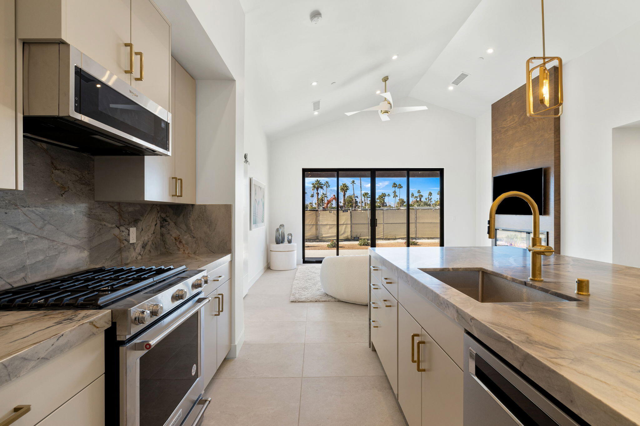 76718 Kentucky Avenue Palm Desert, CA 92211 - Photo 12 of 32 44-web-or-mls-2H8A3471