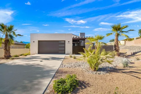 $694,900 | 76718 Kentucky Avenue, Palm Desert, CA 92211
