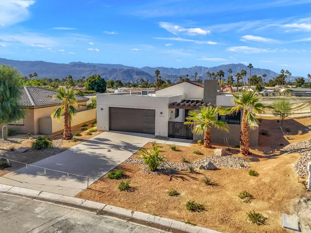 $694,900 | 76718 Kentucky Avenue, Palm Desert, CA 92211