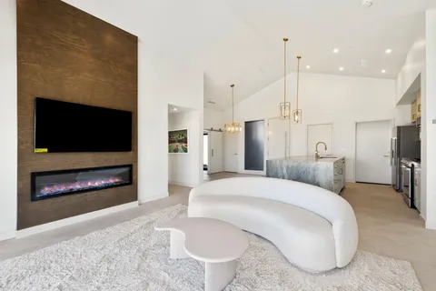 $694,900 | 76718 Kentucky Avenue, Palm Desert, CA 92211