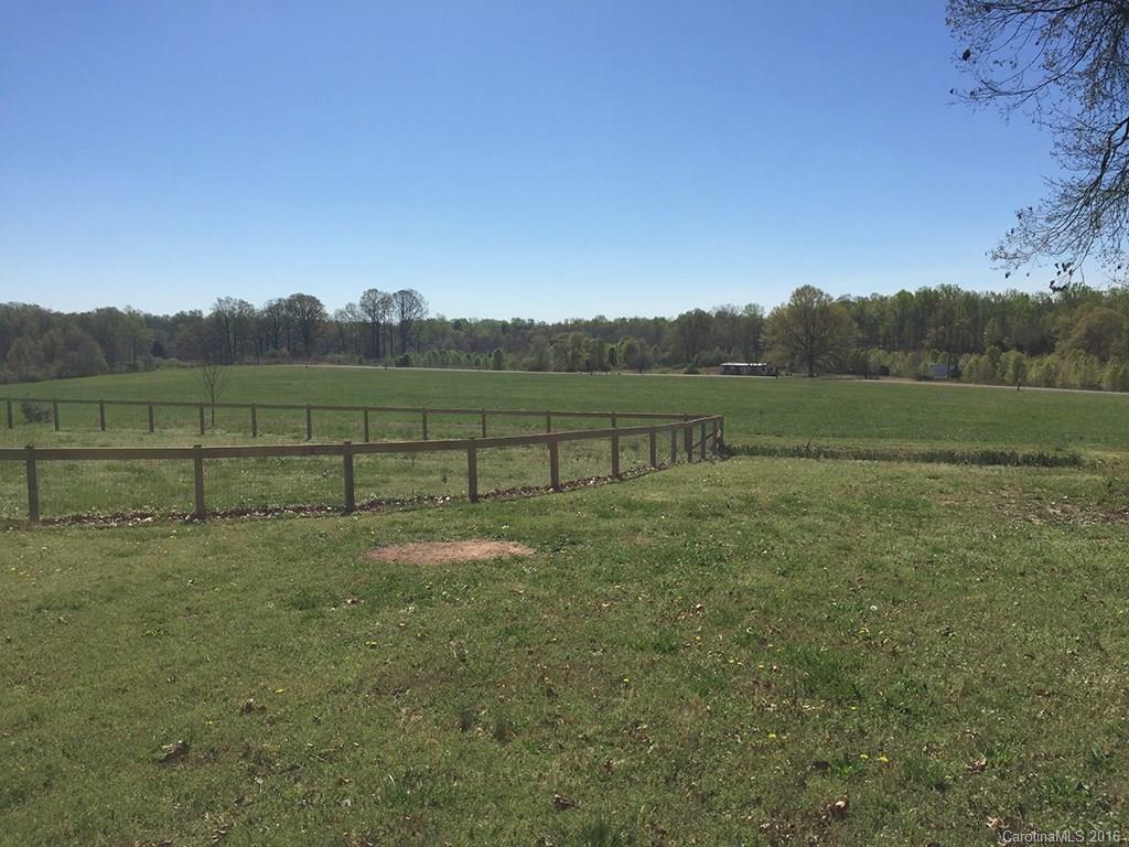 545 Shytle Road Columbus, NC 28722 - Photo 2 of 23