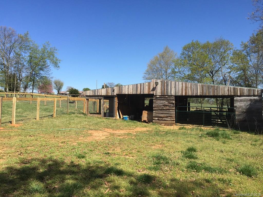 545 Shytle Road Columbus, NC 28722 - Photo 18 of 23