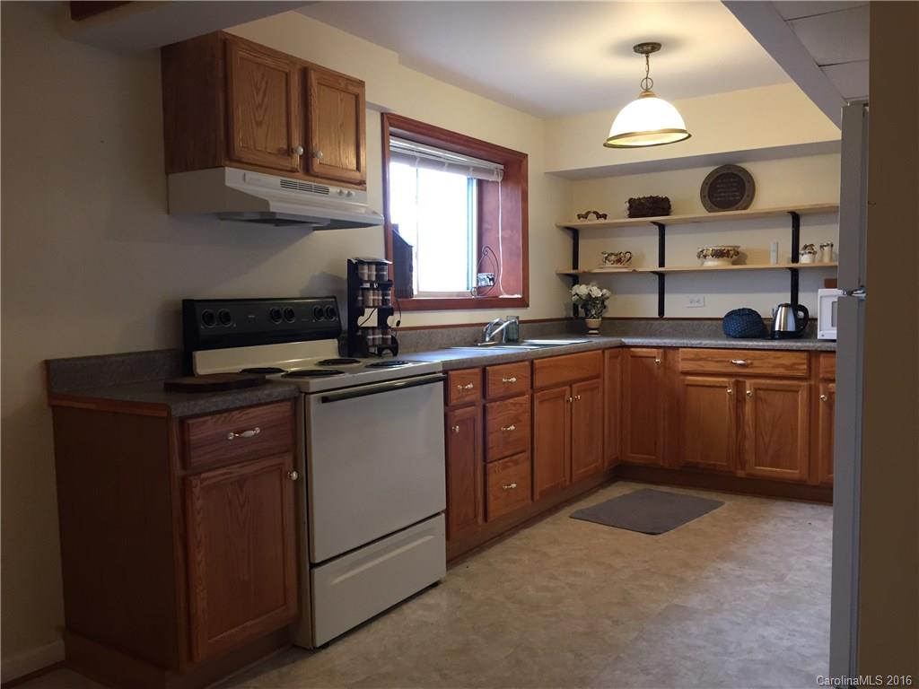 545 Shytle Road Columbus, NC 28722 - Photo 9 of 23