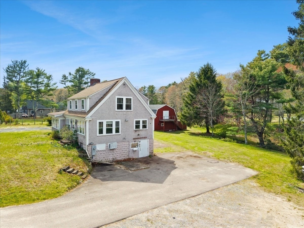 57 Onset Avenue Wareham, MA 02532 - Photo 3 of 32