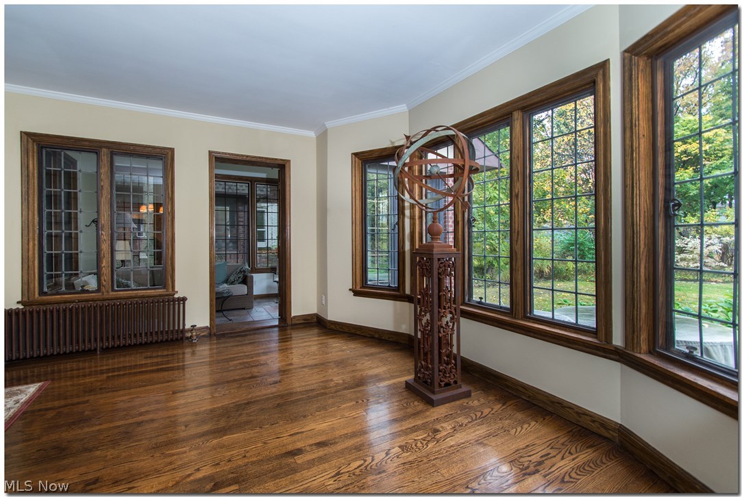 2721 Colchester Road Cleveland, OH 44106 - Photo 4 of 25 Gallery Image 4