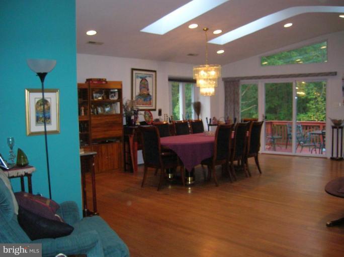 605 Bromley Street Silver Spring, MD 20902 - Photo 24 of 25 Dining Area