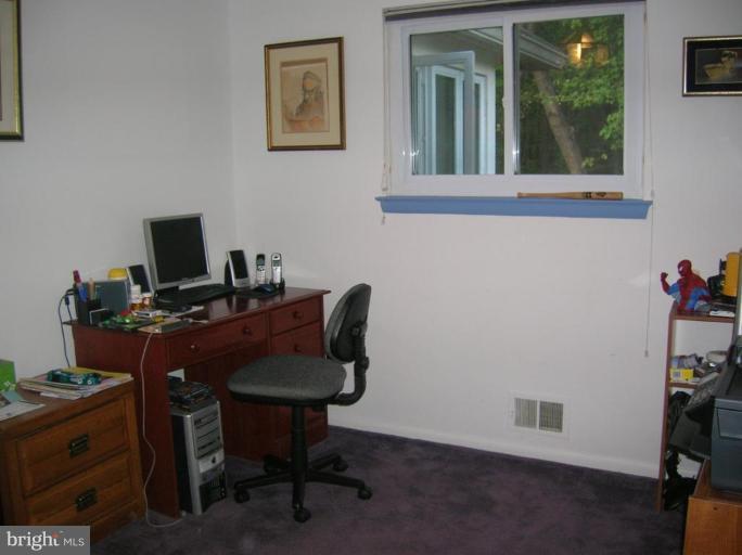 605 Bromley Street Silver Spring, MD 20902 - Photo 10 of 25 Bedroom #4