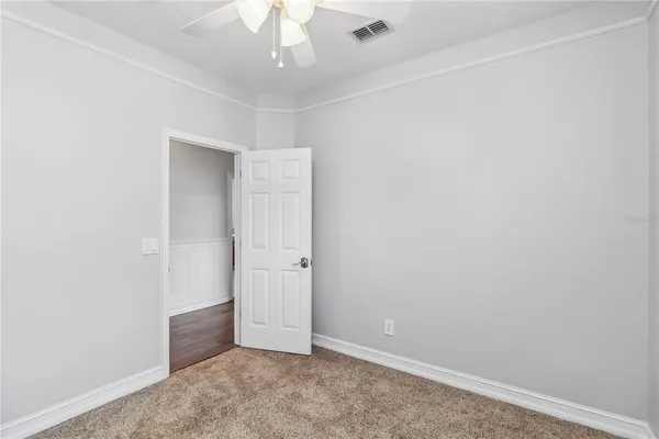 an empty room with a empty space