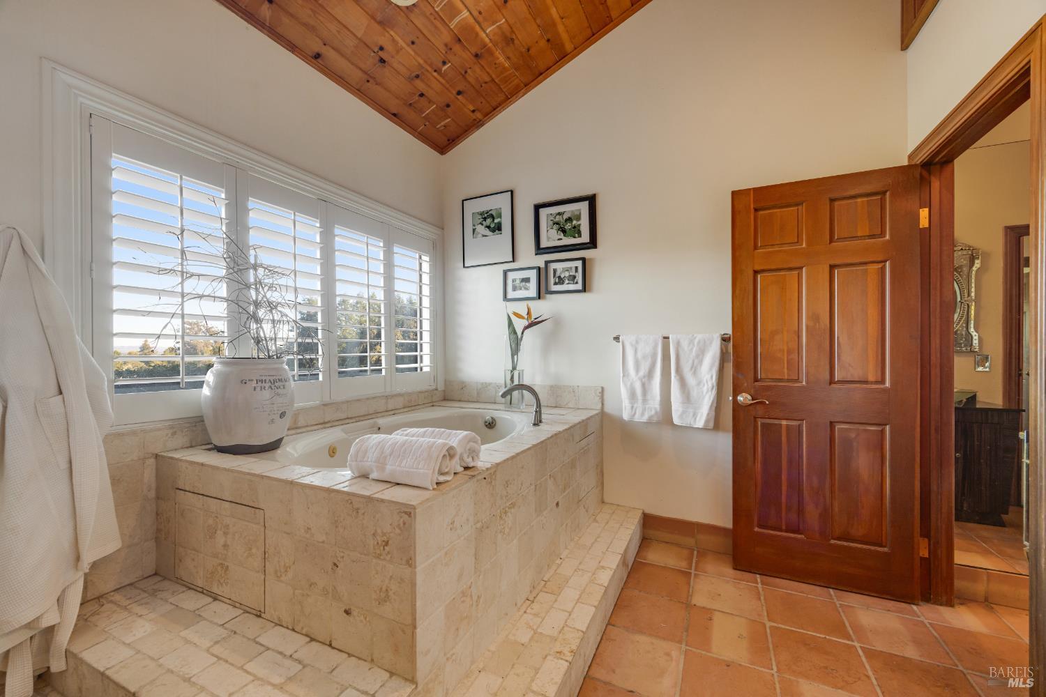 700 Old King Road Petaluma, CA 94952 - Photo 24 of 70