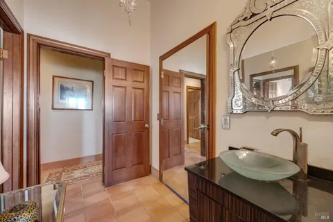 $1,749,000 | 700 Old King Road, Petaluma, CA 94952