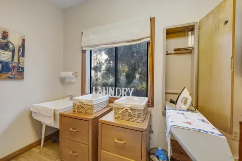 $1,749,000 | 700 Old King Road, Petaluma, CA 94952