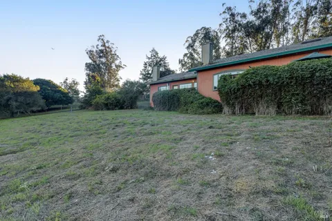 $1,749,000 | 700 Old King Road, Petaluma, CA 94952