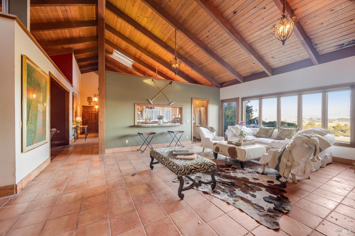 700 Old King Road Petaluma, CA 94952 - Photo 8 of 70