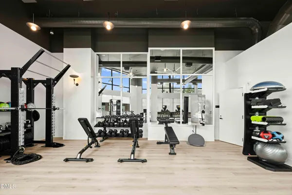 $1,830 | 222 North West Street, Unit A3, Raleigh, NC 27603