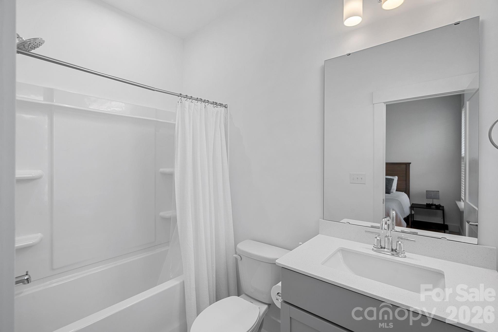 4012 Capital Ridge Charlotte, NC 28205 - Photo 19 of 28 a bathroom with a sink toilet and shower