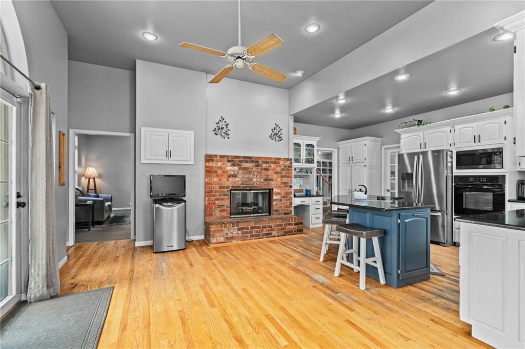 19252 South 1715th Road Nevada, MO 64772 - Photo 13 of 52