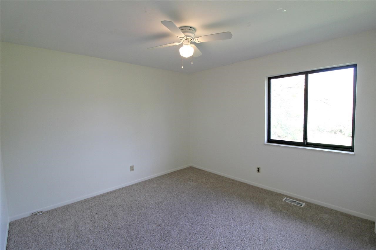 8040-8042 Potter Road Flushing, MI 48433 - Photo 11 of 33