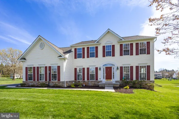 $675,000 | 306 Winchester Lane, West Grove, PA 19390