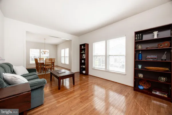 $675,000 | 306 Winchester Lane, West Grove, PA 19390