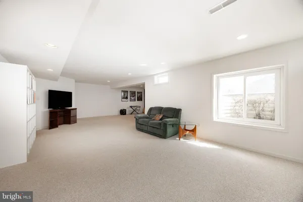 $675,000 | 306 Winchester Lane, West Grove, PA 19390
