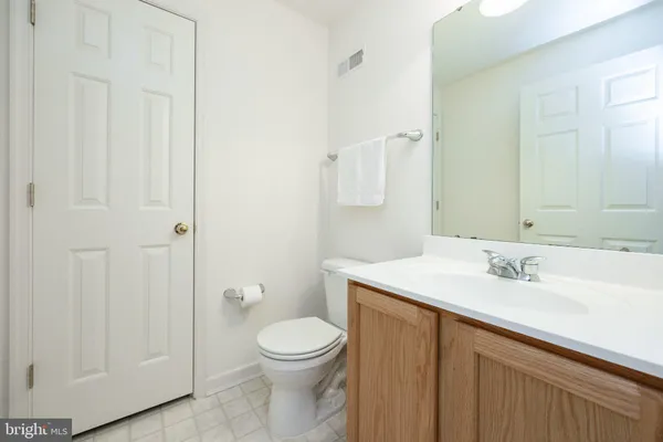 $675,000 | 306 Winchester Lane, West Grove, PA 19390