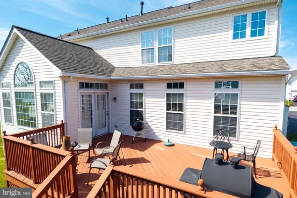 $675,000 | 306 Winchester Lane, West Grove, PA 19390