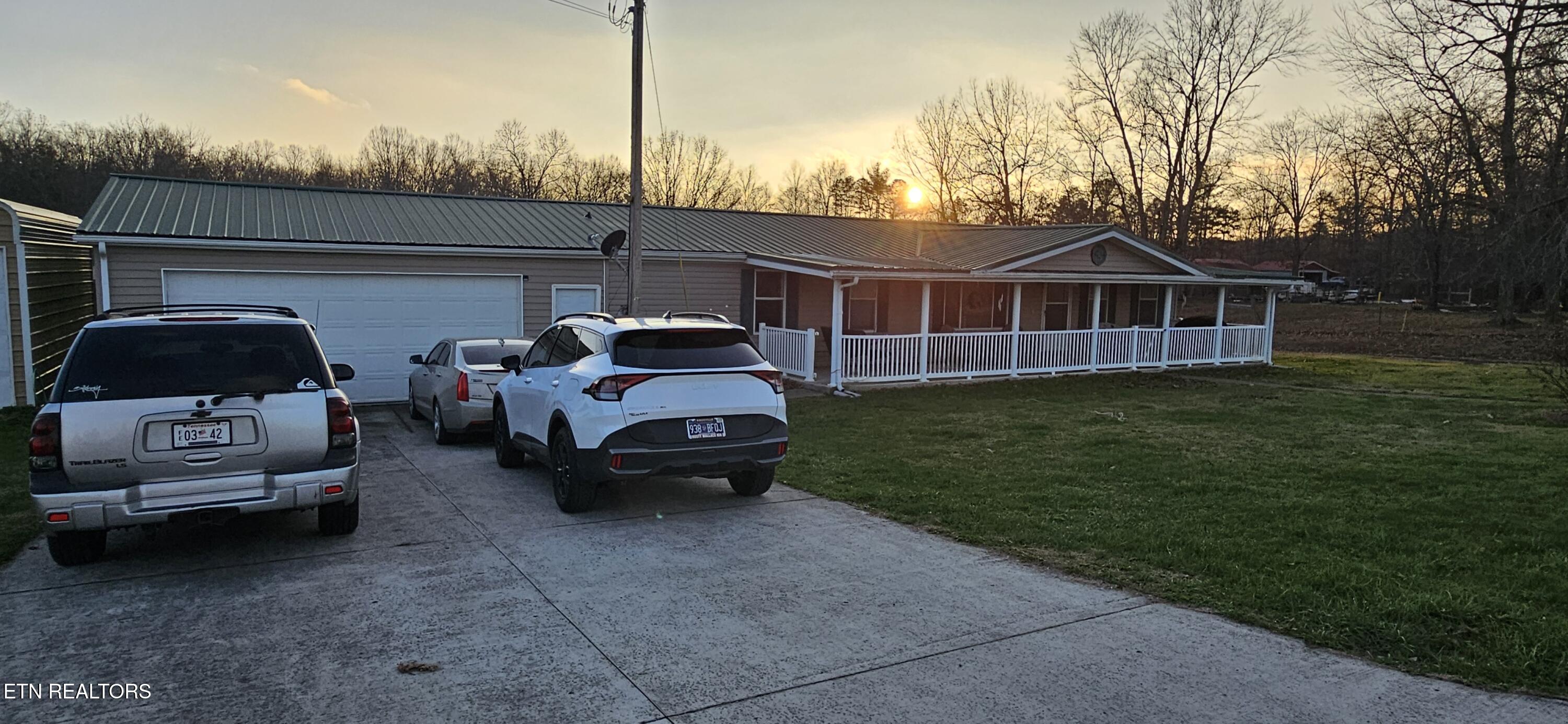 1679 Kingtown Road Winfield, TN 37892 - Photo 3 of 21 wide concrete driveway