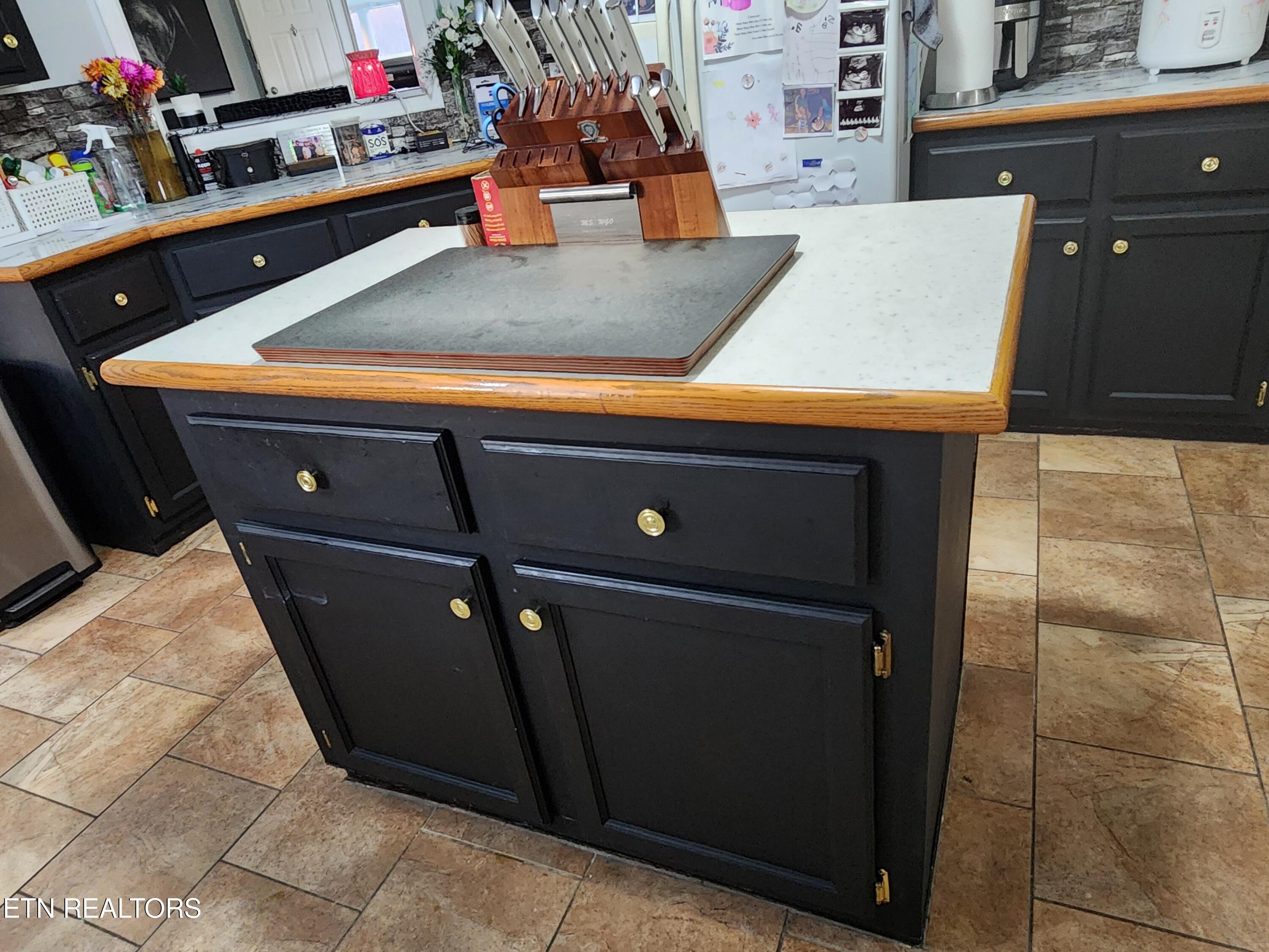 1679 Kingtown Road Winfield, TN 37892 - Photo 8 of 21 Kitchen Island