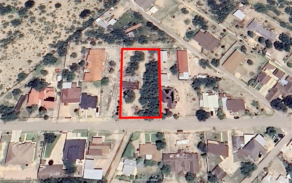 with view of entryway with outdoor area