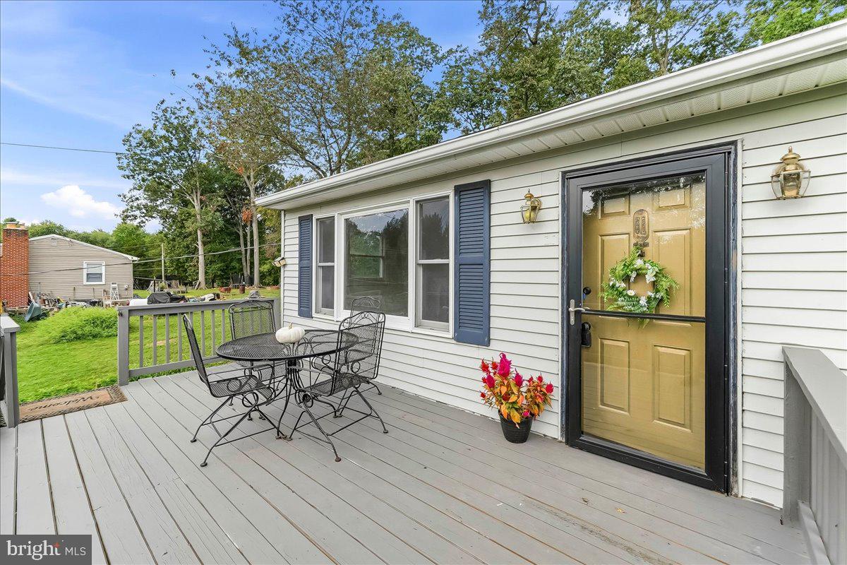 133 Susquehanna Road Delta, PA 17314 - Photo 2 of 42 Gallery Image 2