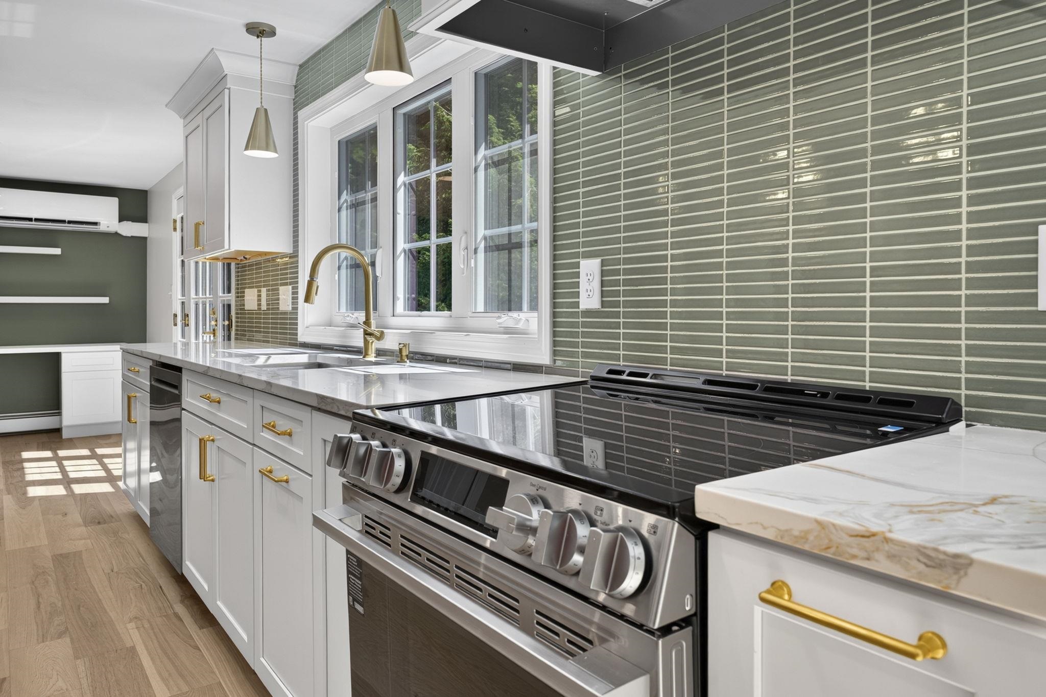 231 Post Road North Hampton, NH 03862 - Photo 8 of 37 Gallery Image 8